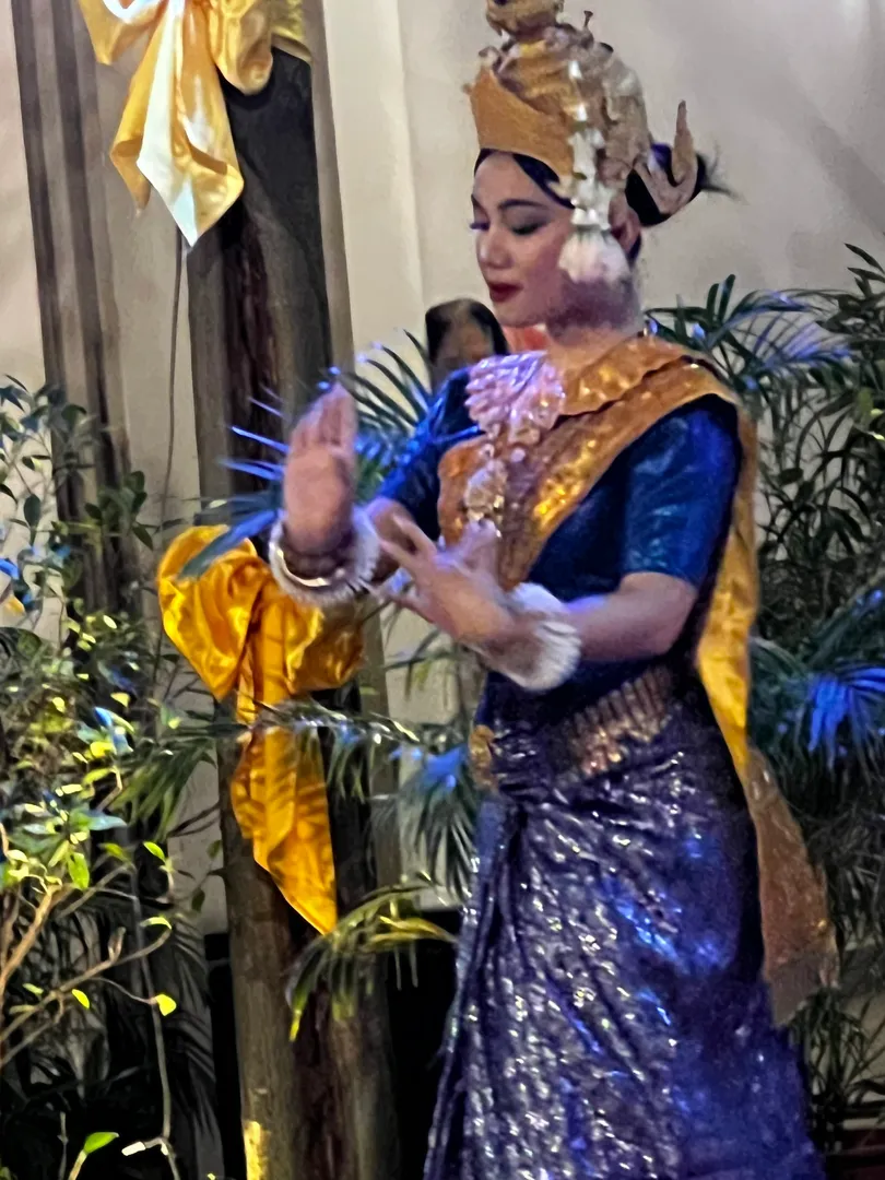 Day: Royal Palace and Wat Phnom